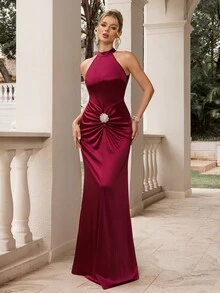 Poshira Women's Solid Color Rhinestone Decor Pleated Fitted Elegant Halter Neck Cocktail Dress - Burgundy - View 3