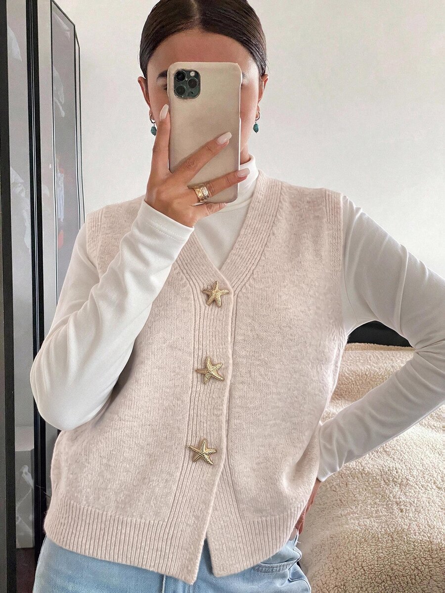 Siren Gaze Women's Street Style Starfish Metal Button V-Neck Knit Vest - Apricot - View 1