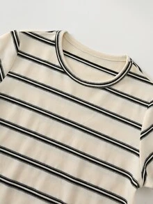 Cozy Pixies 2pcs/Set Young Boy Striped Pattern Knit Soft Round Neck Short Sleeve Top And Bib Shorts, Casual Versatile Comfortable Outfit - Multicolor - View 5