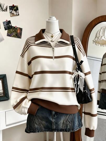 IslaSuriya Moletom Feminino Vintage Estilo Universitário Americano com Gola, Top Solto com Listras de Cores Contrastantes para Outono, Moletom Casual de Manga Longa com Zíper Parcial, Pulôver Listrado Marrom Versátil e Fashion