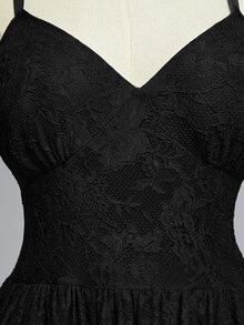 ROMWE Dark Gothic Plus Size Women's Long Dress Lace Hollow-Out Cold Shoulder Design Halloween Party Evening Gown - Black - View 4