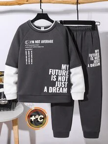 SHEIN 2件組兒童青少年男孩休閒日常百搭舒適大字母印花 2合1連帽寬鬆長袖衛衣與寬鬆慢跑褲針織運動套裝，適合日常穿著、上學、外出、運動，秋冬款 - 灰色 - 查看 1
