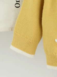 SHEIN Vintaside Kids 2件組女嬰毛衣套裝，圓領套頭毛衣搭配手工刺繡蜜蜂圖案，精湛工藝，精緻 + 針織寬腿褲，舒適柔軟，黃色蜜蜂甜美休閒優雅簡約風，適合秋冬旅行出遊派對戶外日常穿著 - 黃色 - 查看 10