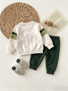 Newborn Baby Knight Pattern Round Neck Long Sleeve Winter Top And Pants Set - Multicolor - View 2