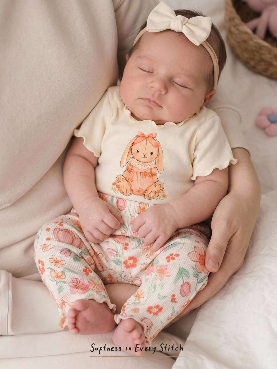 Cozy Pixies 新生女婴雏菊印花T恤和短裤两件套,非常适合夏季穿着。 - 彩色 - 查看 1