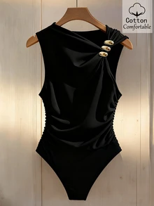 Franclia Mono ajustado con cuello asimétrico, decoración de hebilla metálica y cintura fruncida - Negro - Ver 3