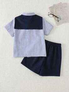 Cozy Pixies 男童条纹印花撞色纽扣短袖衬衫，带肩披和纯色短裤套装 - 杏色 - 查看 2