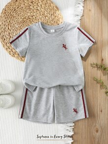 Cozy Pixies 2件套男童纯色针织柔软圆领短袖上衣和松紧腰短裤 - 灰色 - 查看 8