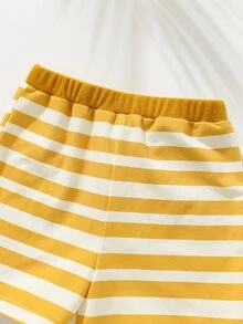 Cozy Pixies 2件套男婴卡通熊图案针织柔软圆领短袖上衣和条纹短裤套装 - 彩色 - 查看 5
