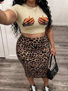 Slaydiva Plus Size Pumpkin Print Short Sleeve T-Shirt And Leopard Print Fishtail Maxi Skirt 2 Pieces Set - Multicolor - View 3