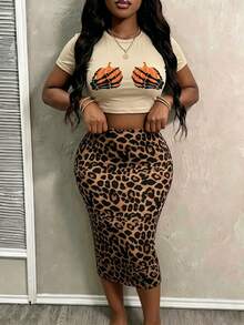 Slaydiva Plus Size Pumpkin Print Short Sleeve T-Shirt And Leopard Print Fishtail Maxi Skirt 2 Pieces Set - Multicolor - View 4
