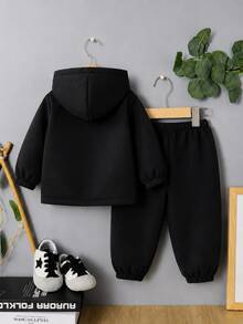 SHEIN Young Boy Decorative Patchwork Kids Hooded Long Sleeve Autumn Jacket & Elastic Waist Long Pants 2pcs Set - Black - View 2