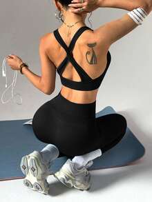 Rhythm Era Plus Size Women Criss-Cross Back Sports Bra And Pants Set - Black - View 6