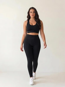 Rhythm Era Plus Size Women Criss-Cross Back Sports Bra And Pants Set - Black - View 2
