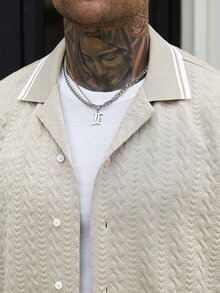 Manfinity CasualCool 男士條紋短袖單排扣襯衫與抽繩腰短褲休閒套裝 - 卡其色 - 查看 6