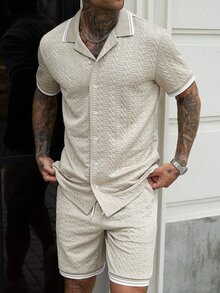 Manfinity CasualCool 男士條紋短袖單排扣襯衫與抽繩腰短褲休閒套裝 - 卡其色 - 查看 1