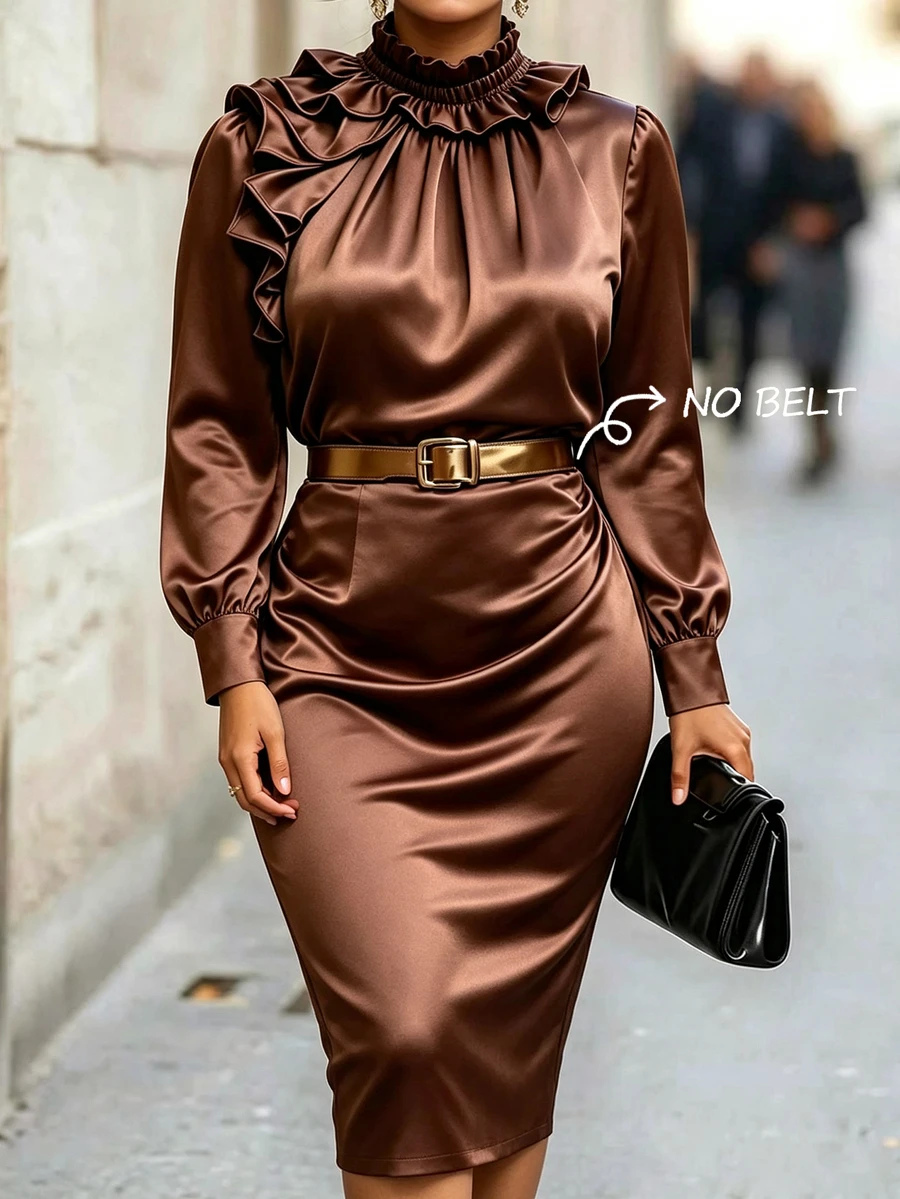 GlowEve CURVE Đầm satin nhún cổ giả viền bèo size lớn không kèm thắt lưng - màu nâu - Xem 1