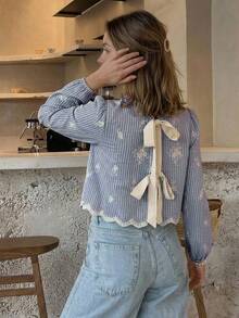 Serisse 女款條紋刺繡後背打結設計休閒襯衫 - 藏蓝色 - 查看 4