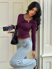 Aloruh Women's Autumn/Winter Elegant Metal Decor Slim Fit T-Shirt - Purple - View 7