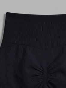 Sweetra Women's Plus Size Solid Color Casual Versatile Daily Travel Sports Shorts - Black - View 4