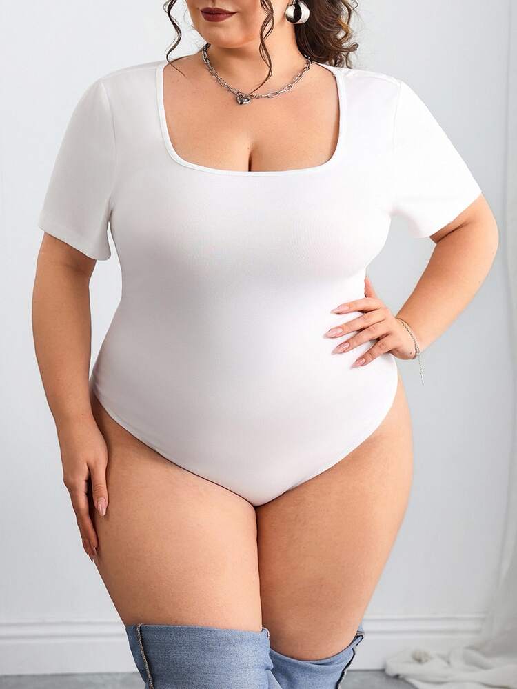 SHEIN CURVE+ 2pcs Plus Size Black & White Short Sleeve Tight-Fitting Shirts Bodysuits For Women Body Suit 2 Packs Curvy Bodysuit - Black and White - View 5