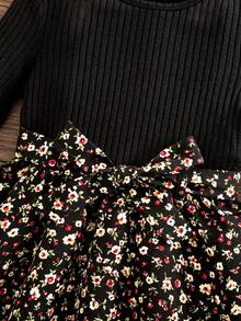 Emery Rose Kids Emery Rose Kids 女童可愛花卉印花針織長袖洋裝，黑色冬季洋裝 - 黑色 - 查看 7