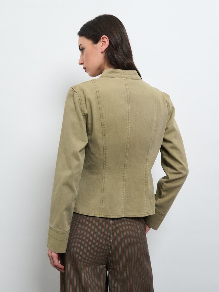 Nöista Military Green Double-Breasted Jacket With Metallic Buttons And Structured Fit. Ideal For Commuting And Fall Winter Wear. - Green - View 5