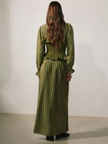 Nöista 2 Pieces Outfit For The Fall Winter Season, In Atumn Colors, Smocked Shirt On The Waist And Straight Skirt, Perfect Look For Back To School. - Green - View 6