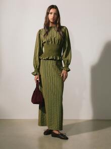 Nöista 2 Pieces Outfit For The Fall Winter Season, In Atumn Colors, Smocked Shirt On The Waist And Straight Skirt, Perfect Look For Back To School. - Green - View 2