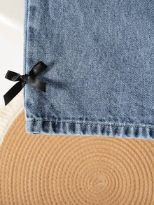 SHEIN Elladie kids 女童夏季開學牛仔套裝 2件組 簡約領口拼接配色英文蝴蝶結印花T恤 側蝴蝶結直筒鬆緊腰長褲 - 彩色 - 查看 3