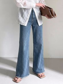 DAZY Women's Pocket Button Frayed Hem Casual Versatile Daily Wear Wide Leg Jeans - Dark Wash - View 6
