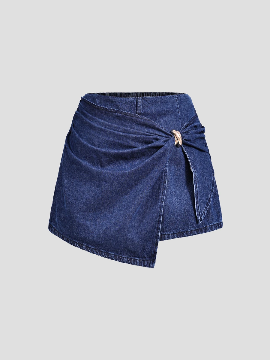 Sweetra CURVE Celana Pendek Denim Cuci Kasual untuk Wanita Ukuran Plus dengan Dekorasi Logam, Cocok untuk Sehari-hari - Dark Wash - View 1