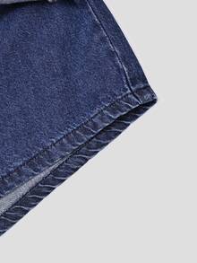 Sweetra CURVE Celana Pendek Denim Cuci Kasual untuk Wanita Ukuran Plus dengan Dekorasi Logam, Cocok untuk Sehari-hari - Dark Wash - View 4