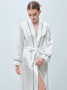Softvol 女士优雅奢华V领系带睡袍，秋冬款，1件装 - 白色 - 查看 6