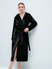 Softvol 1件女士舒适简约纯色加厚珊瑚绒连帽睡袍，适合秋冬季居家穿着，蓬松柔软。 - 黑色 - 查看 6