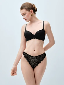Softvol Floral Lace Sexy Bra | Comfortable Daily Wear | Lift And Support Underwire Bra - Black - View 3