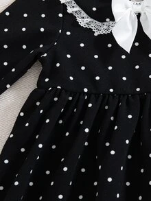 SHEIN 女嬰洋裝 復古優雅極簡學院風 針織彈性面料 可愛彼得領 黑白波點 蝴蝶結裝飾 秋季派對 - 黑色 - 查看 4