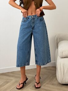 SHEIN Cottnline شورت جينز أزرق فاتح بخصر عالي مقاس كبير بقصة عادية وأزرار أمامية بأسلوب كاجوال مناسب للمواعدة الليلية والصيف - أزرق متوسط - مشاهدة 3
