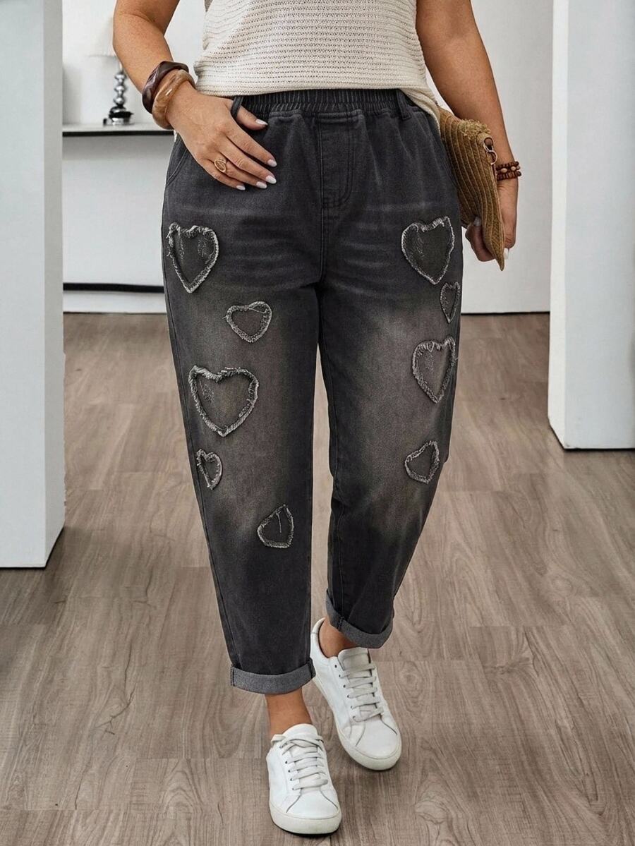 EMERY ROSE EMERY ROSE Plus Size Curve Women's Elastic Waist Black Wash Heart Frayed Patch Loose Tapered Cuffed Jeans, Multi Pocket Fall Casual Everyday Streetwear - Black - View 1