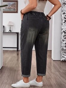 EMERY ROSE EMERY ROSE Plus Size Curve Women's Elastic Waist Black Wash Heart Frayed Patch Loose Tapered Cuffed Jeans, Multi Pocket Fall Casual Everyday Streetwear - Black - View 2