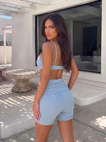 SHEIN Sports 女款春夏秋高級瑜伽跑步戶外運動套裝，收腹抓皺腰部、提臀露背背心與短褲健身套裝 - 藍色 - 查看 6