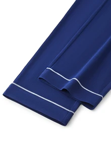 LUVLETTE طقم بيجامة رجالي أزرق من القطن 100%، ملابس علوية بأكمام قصيرة وياقة منقورة وأزرار أمامية، وبنطال بساق مستقيمة مع خطوط تباين وجيب على الصدر، ملابس منزلية أساسية - الأزرق - مشاهدة 15