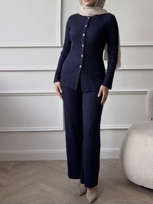 Solavon 女款純色長袖單排扣針織開襟衫與針織長褲休閒優雅端莊套裝 辦公室穿搭 海軍藍 秋季 - 藍色 - 查看 2