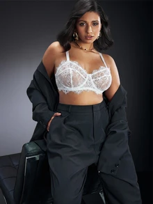 EmpressEnvy Exquisite French Lace Sexy Elegant Underwire Plus Size Bra & Non-Wire Bra - White - View 6