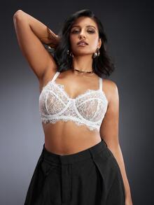 EmpressEnvy Exquisite French Lace Sexy Elegant Underwire Plus Size Bra & Non-Wire Bra - White - View 3