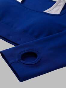 Sweetra Kaos Olahraga Wanita Ukuran Plus Model Halter Neck Cropped dengan Blok Warna - Navy Blue - View 3