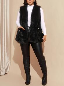 Comfylo Plus Size Winter Sleeveless Faux Fur Coat - Black - View 7