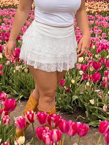SHEIN MOD 大尺碼女款蕾絲抽繩腰迷你裙，婚禮、電音派對仙女幻想風、Y2K、性感、西式穿搭、夏季度假約會之夜全白款 - 白色 - 查看 2