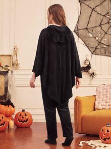 CoupledUp Piyama Bulu Motif Kelelawar Halloween - Hitam - View 3