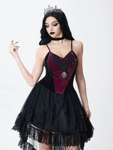 ROMWE Royal Gothic Velvet Fabric Lace & Beaded Chain Decor Sexy Camisole Tank Top For Women - Black - View 4